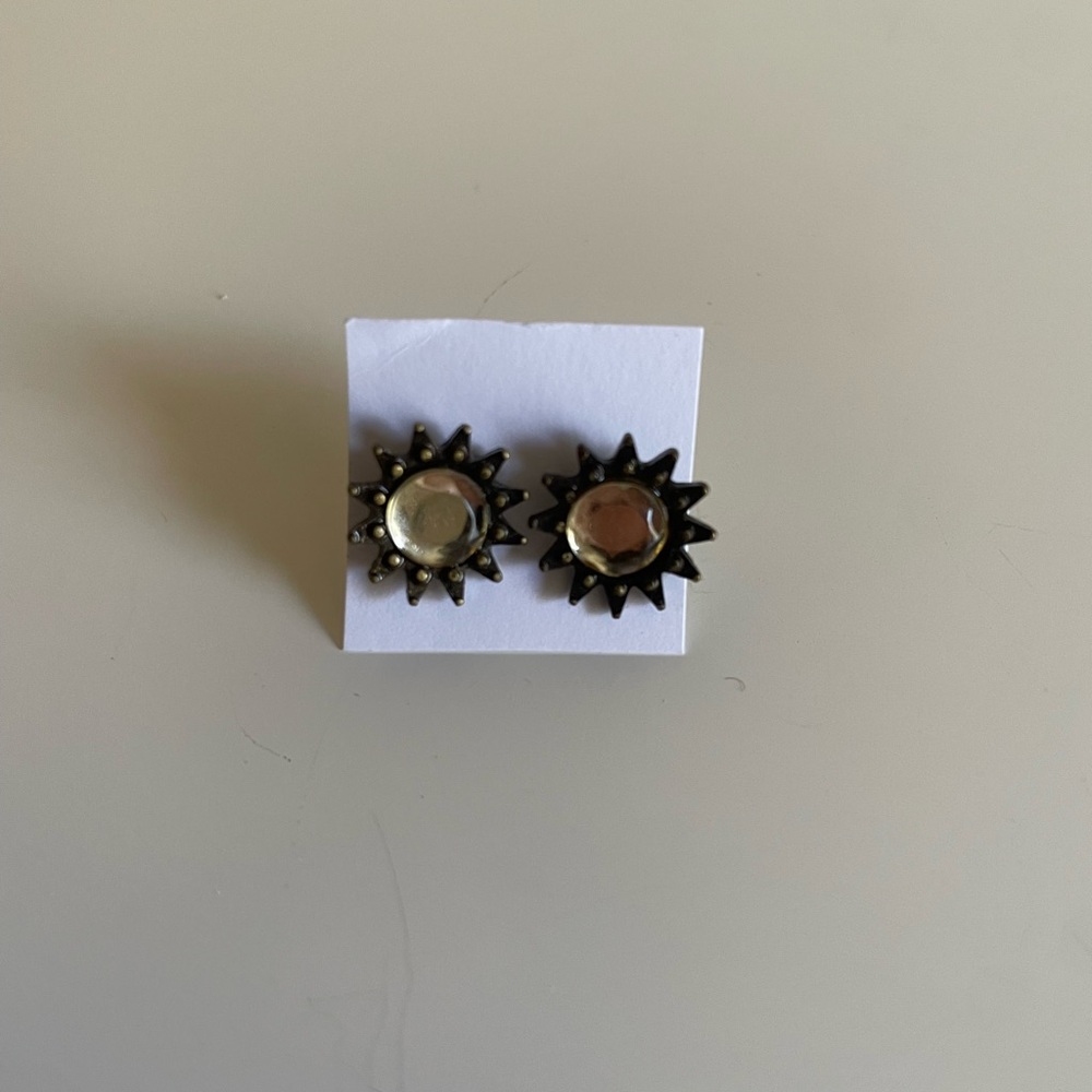 Sunburst Stud Earrings - Metallic Gold and Black